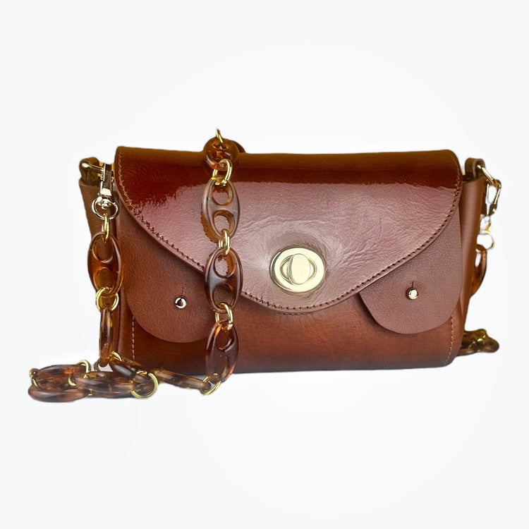 sac à main de créateur en cuir verni marron