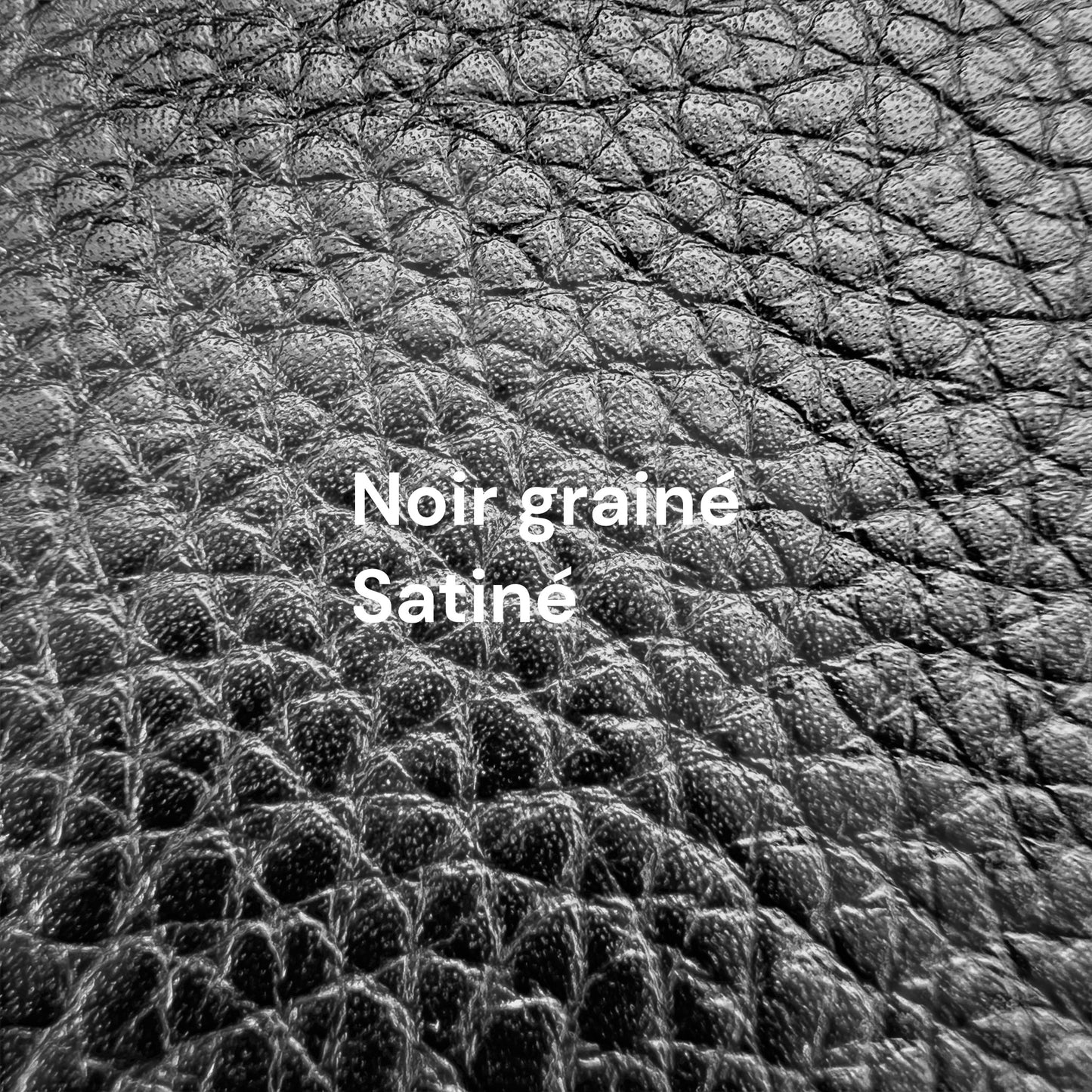 cuir noir grainé pour objet de maroquinerie