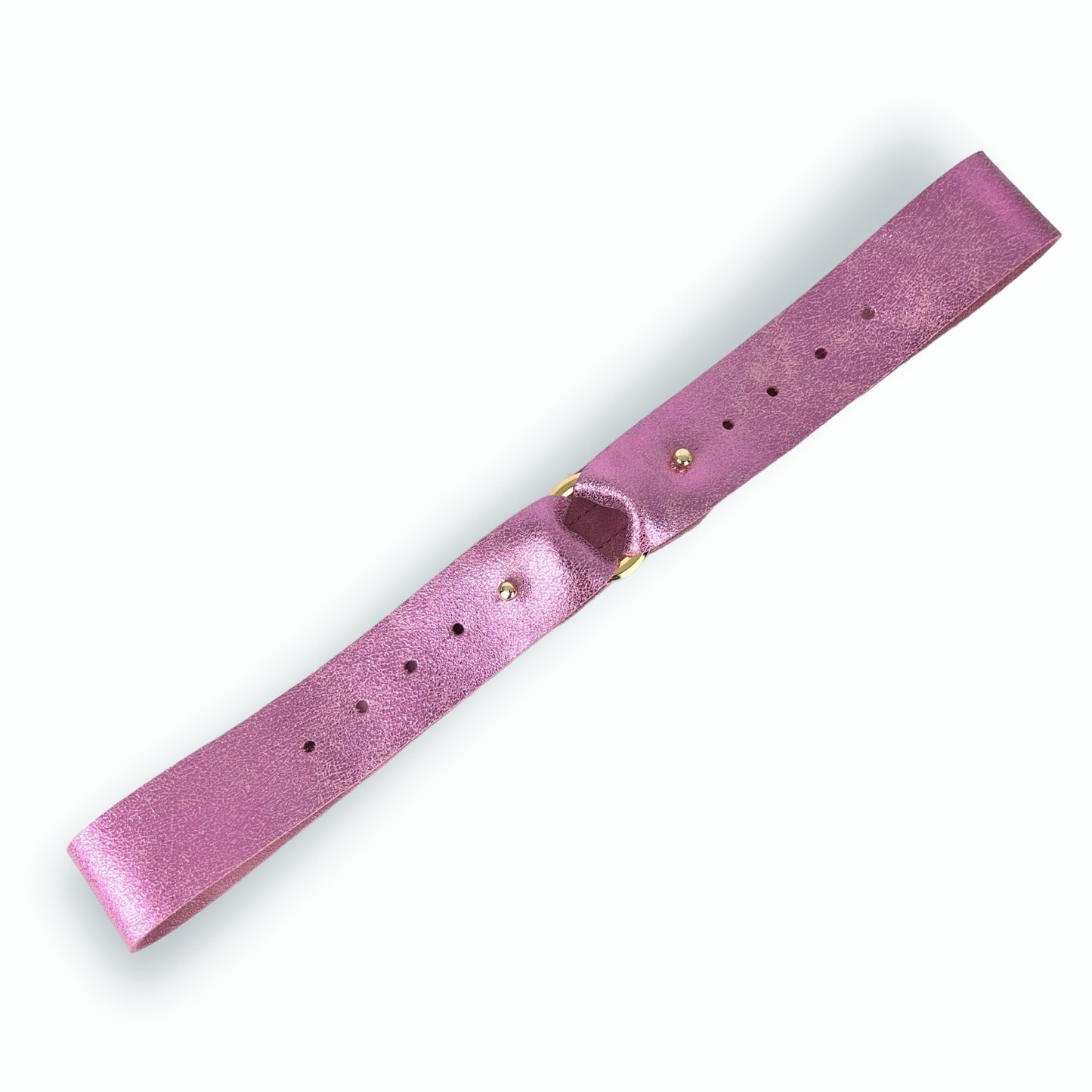 Cinturón joya en cintura rosa lila