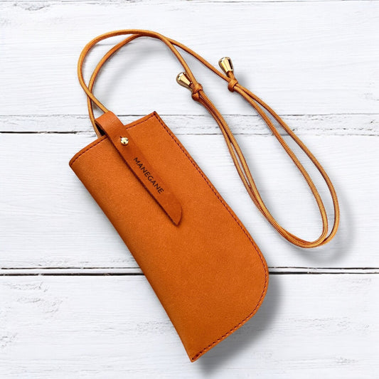 etui lunettes en cuir caramel avec anse