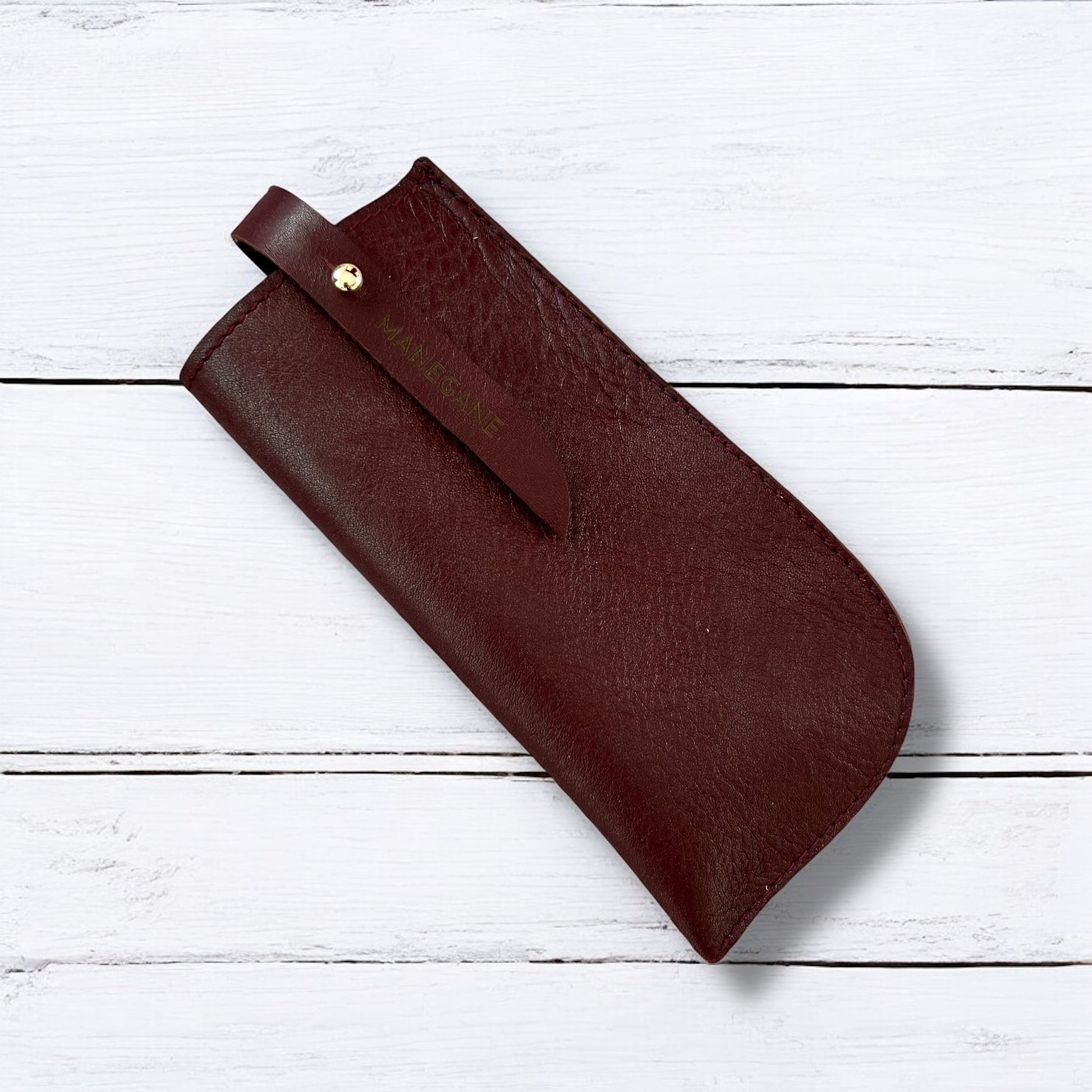 étui pour lunettes en cuir rouge