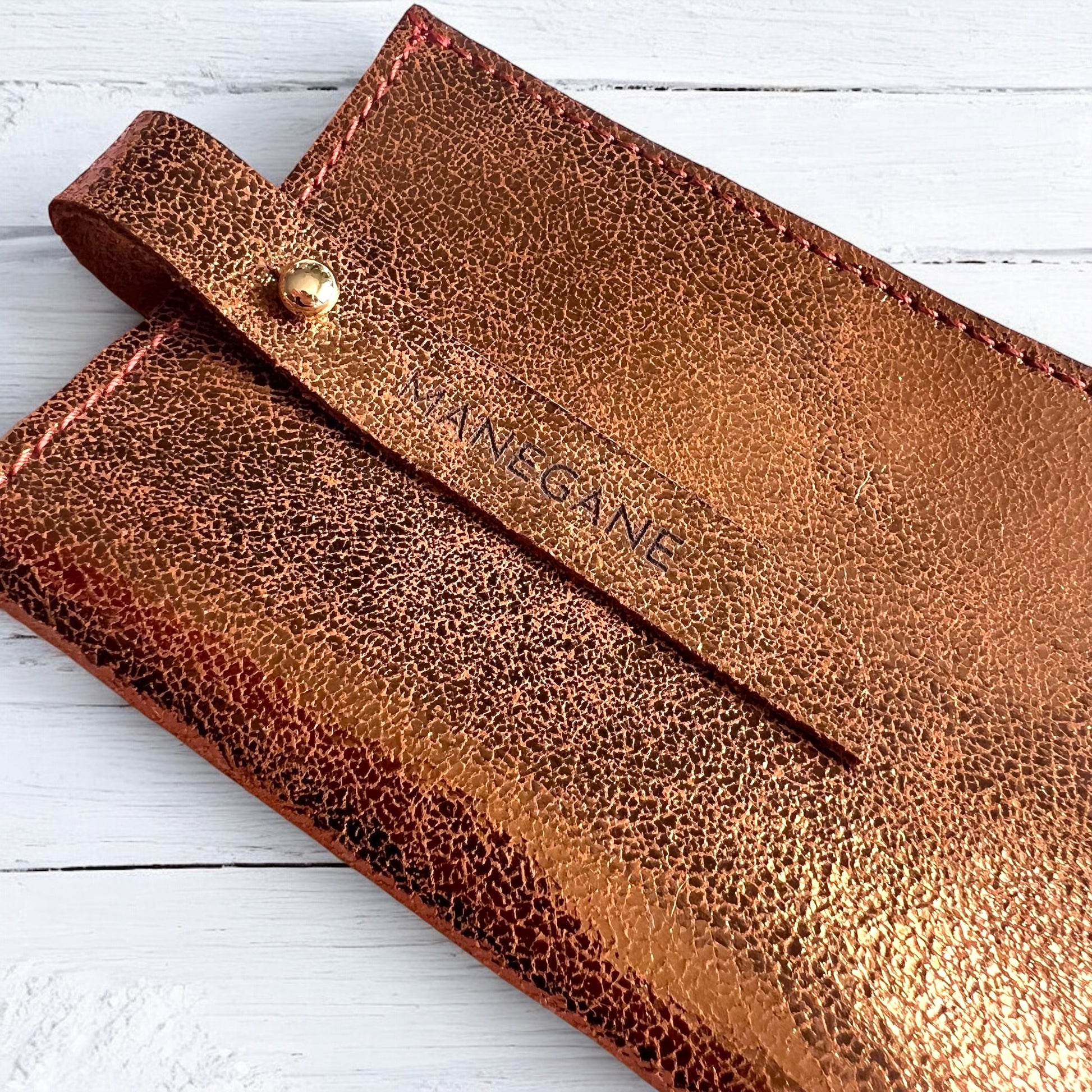 etui a lunettes en cuir métallisé pour femme