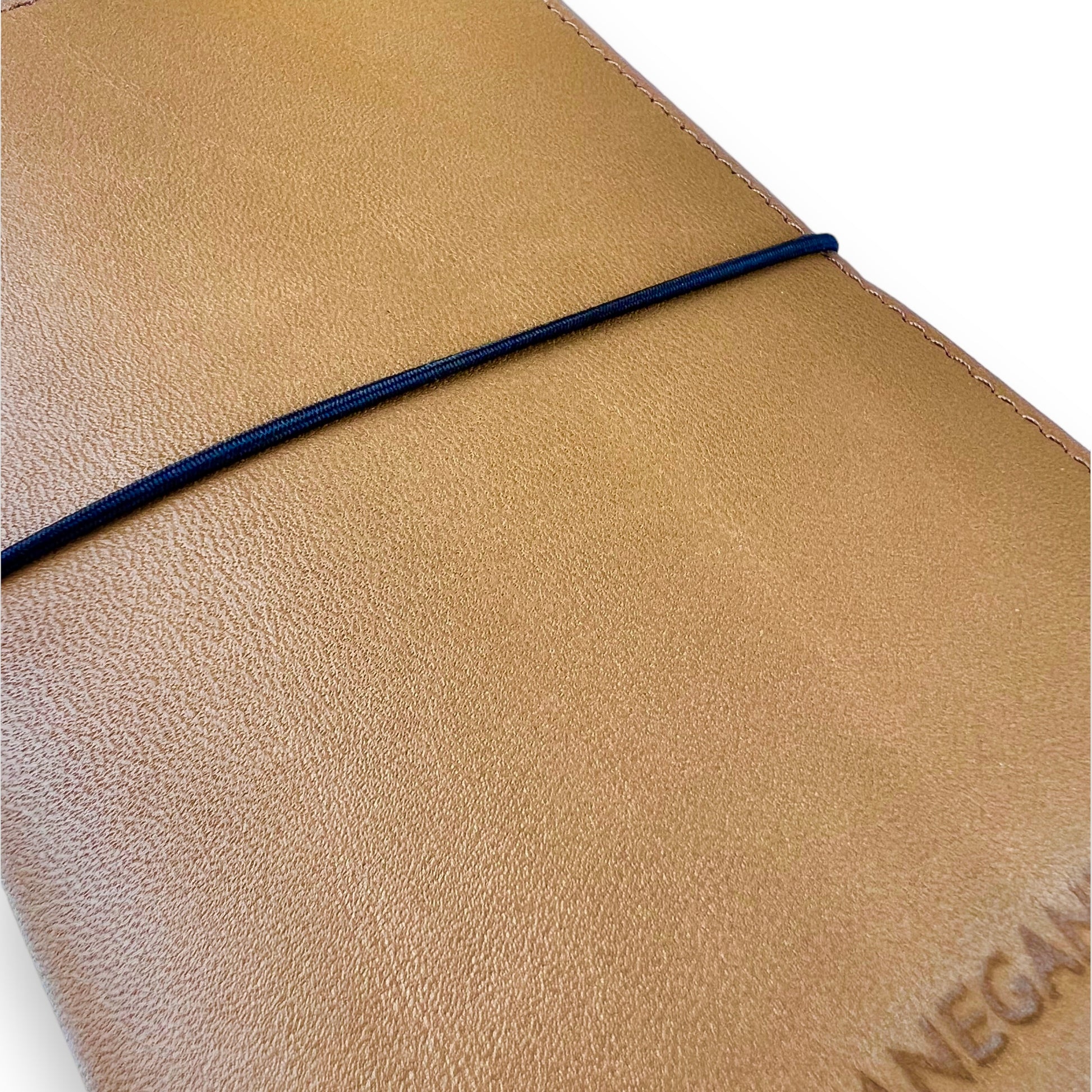 carnet en cuir élastiqué