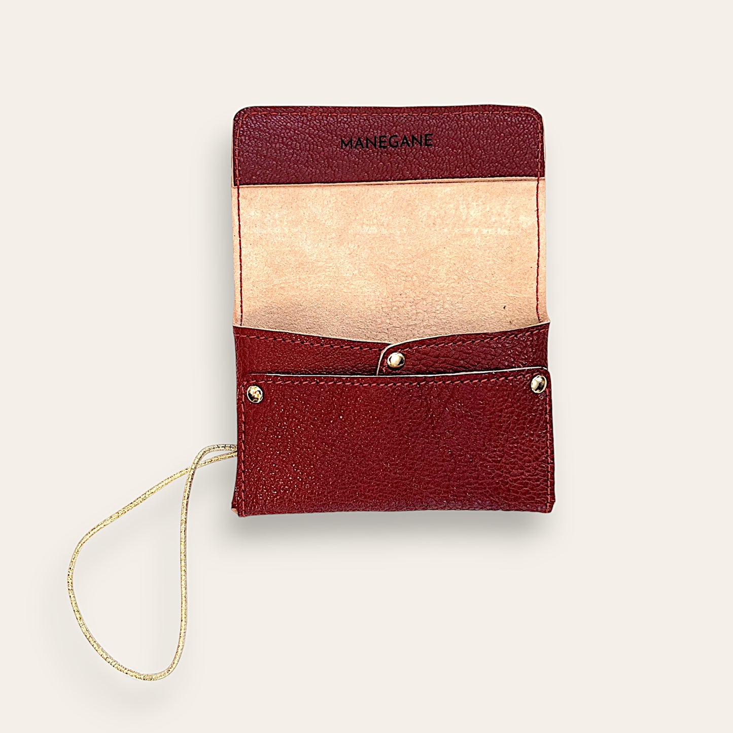 porte-cartes artisanal pour femme en cuir