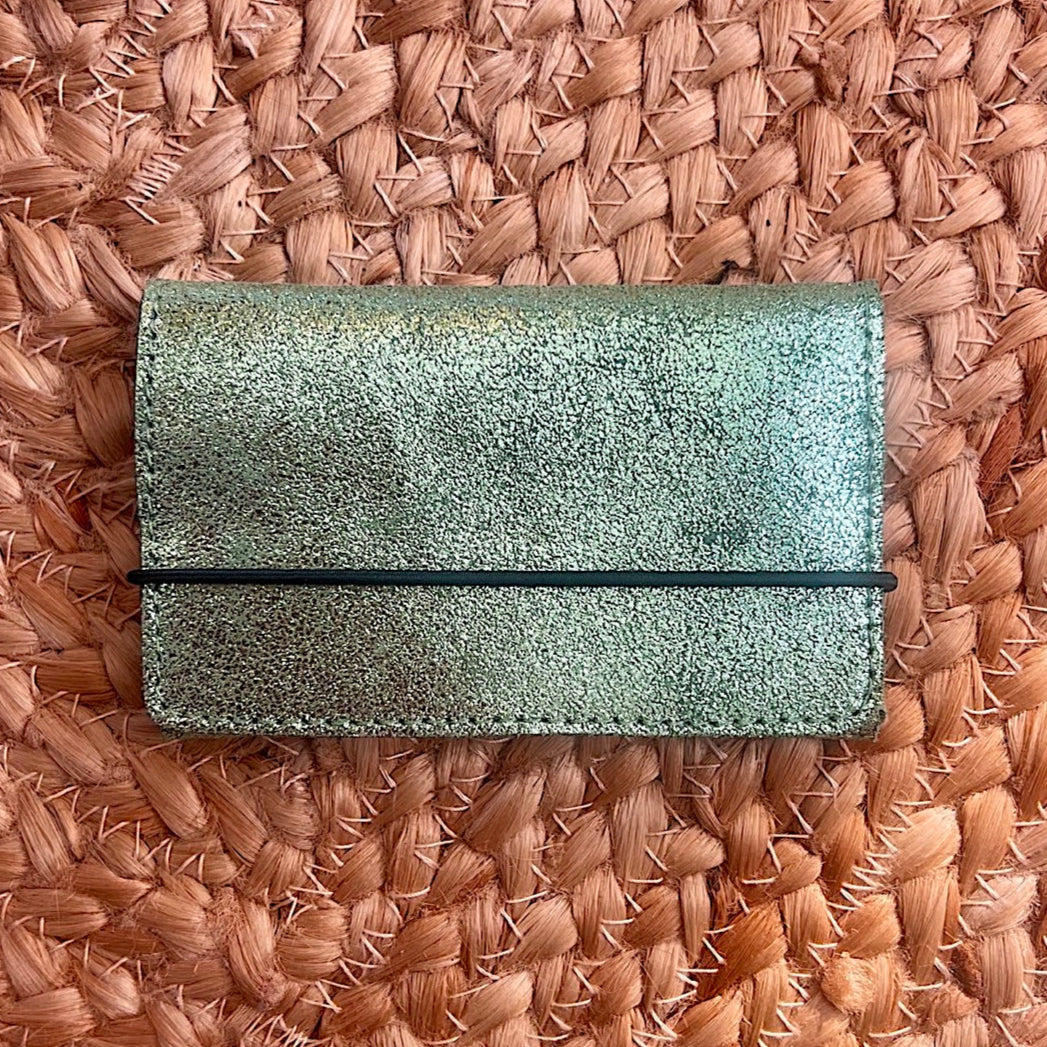porte-monnaie en cuir pour femme vert metallisé