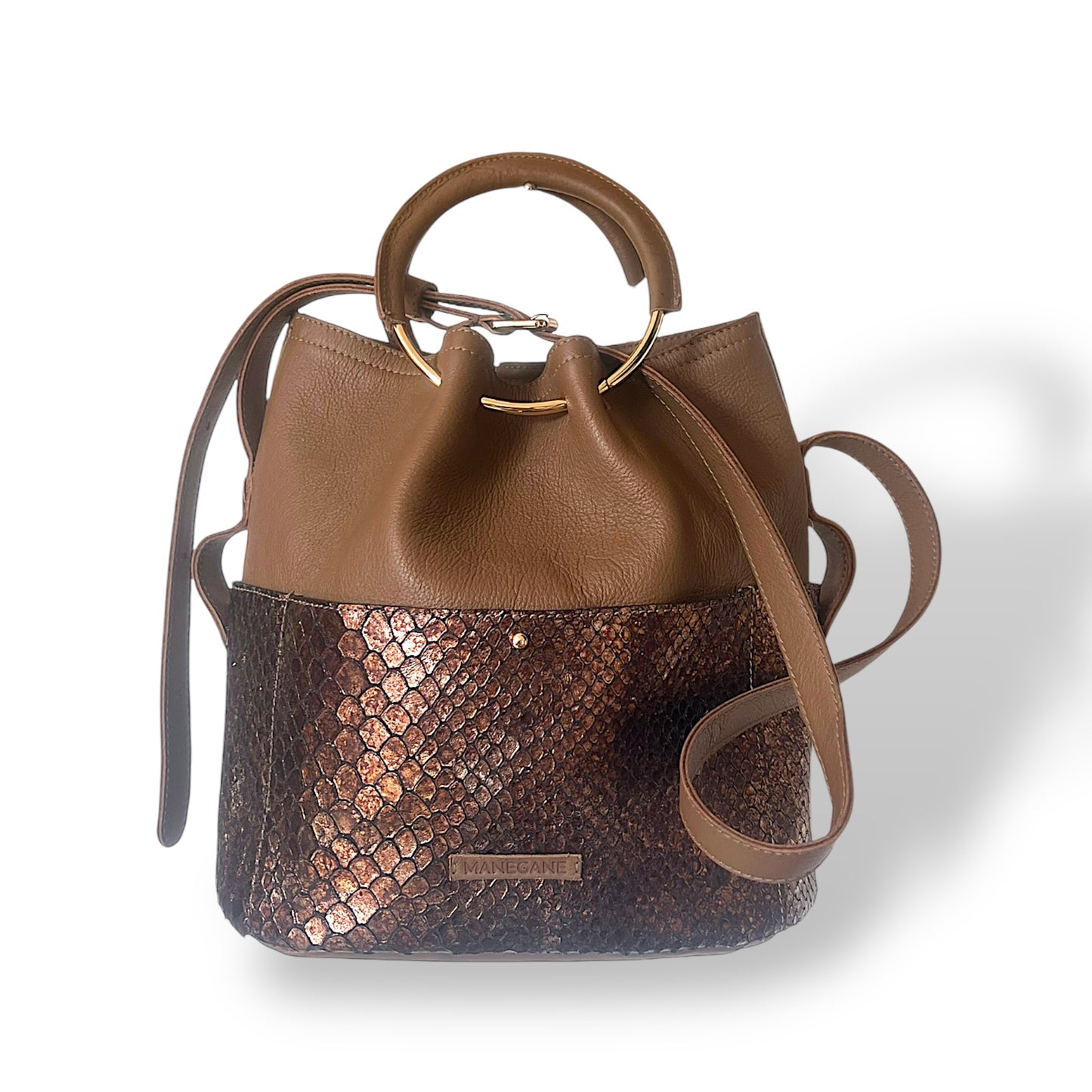 sac seau createur en cuir