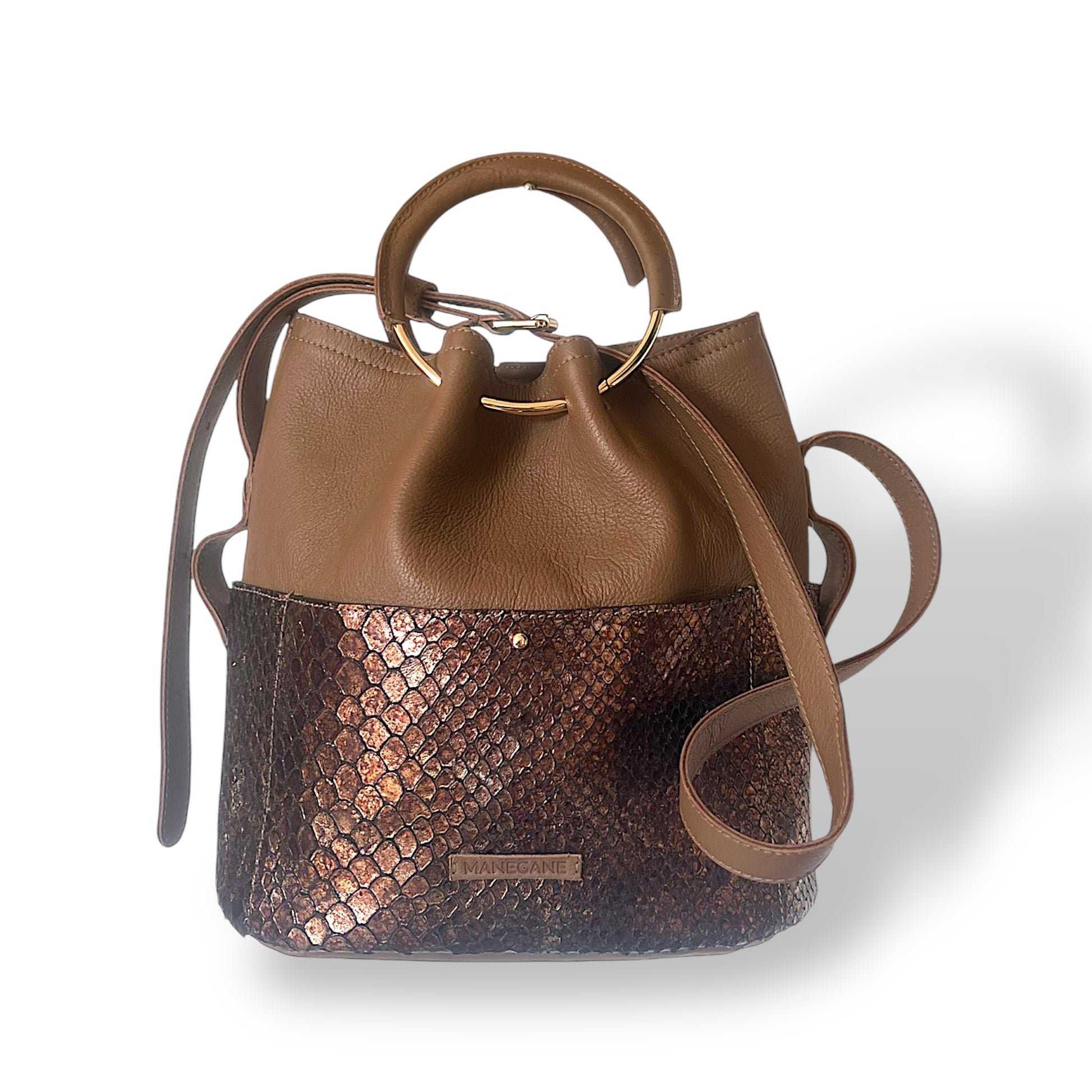 sac seau createur en cuir