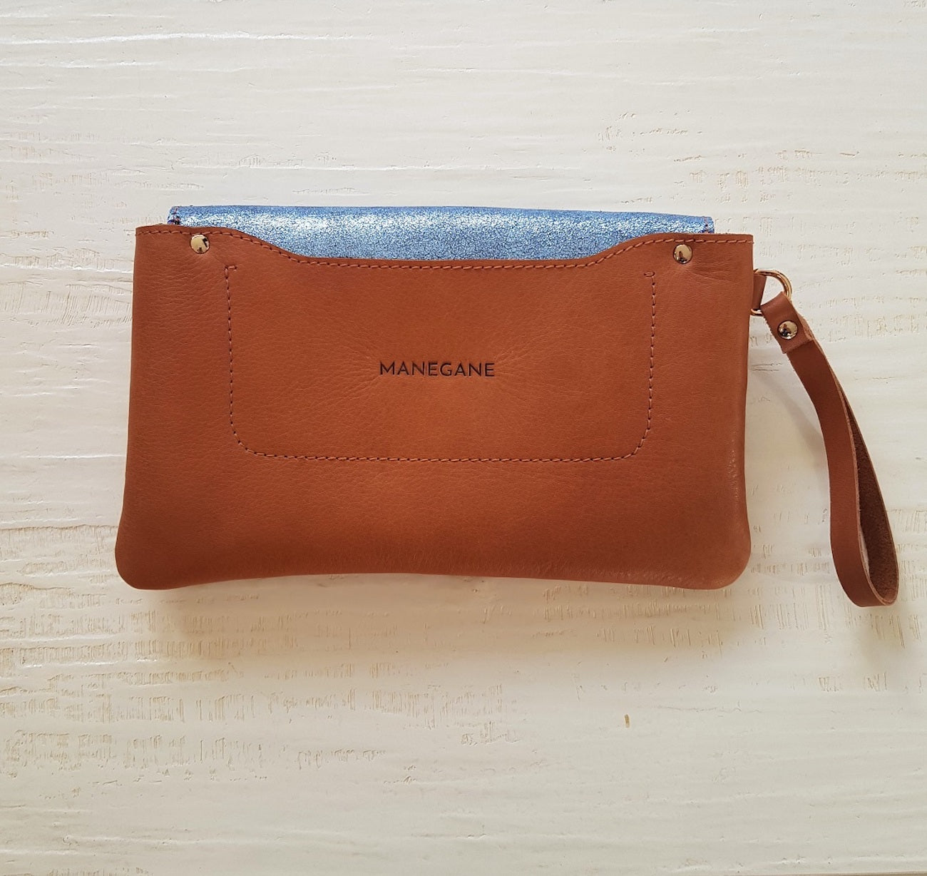 pochette avec rangement