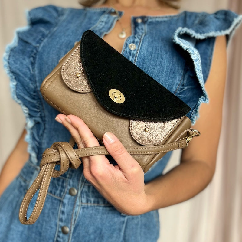 sac à main bisou bag marron et noir en cuir