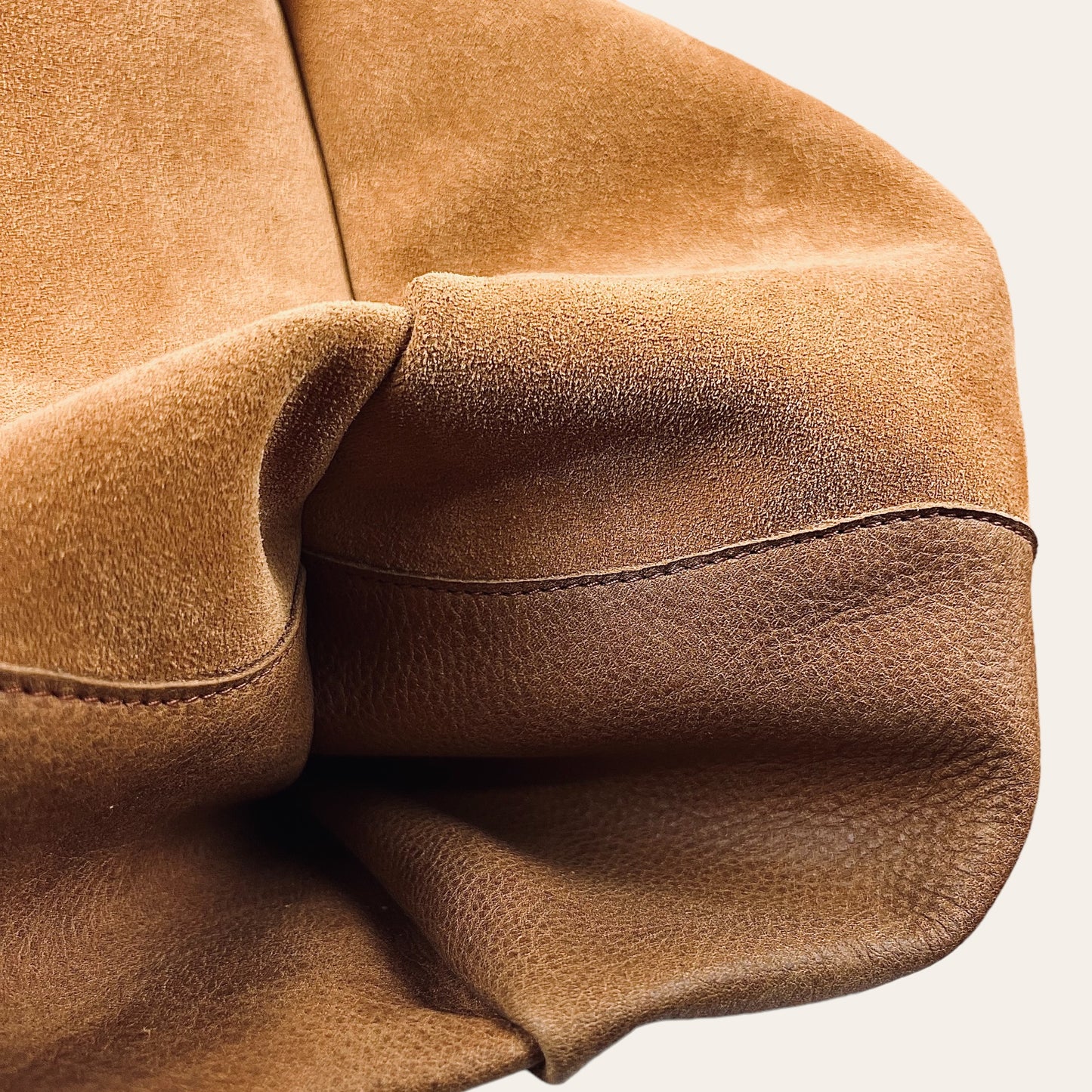 CABAS NAIMA cuir Suède Camel