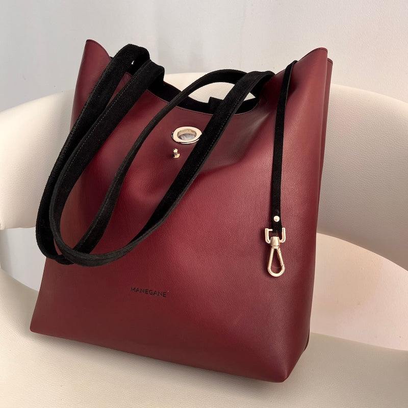 Cabas en cuir rouge manegane