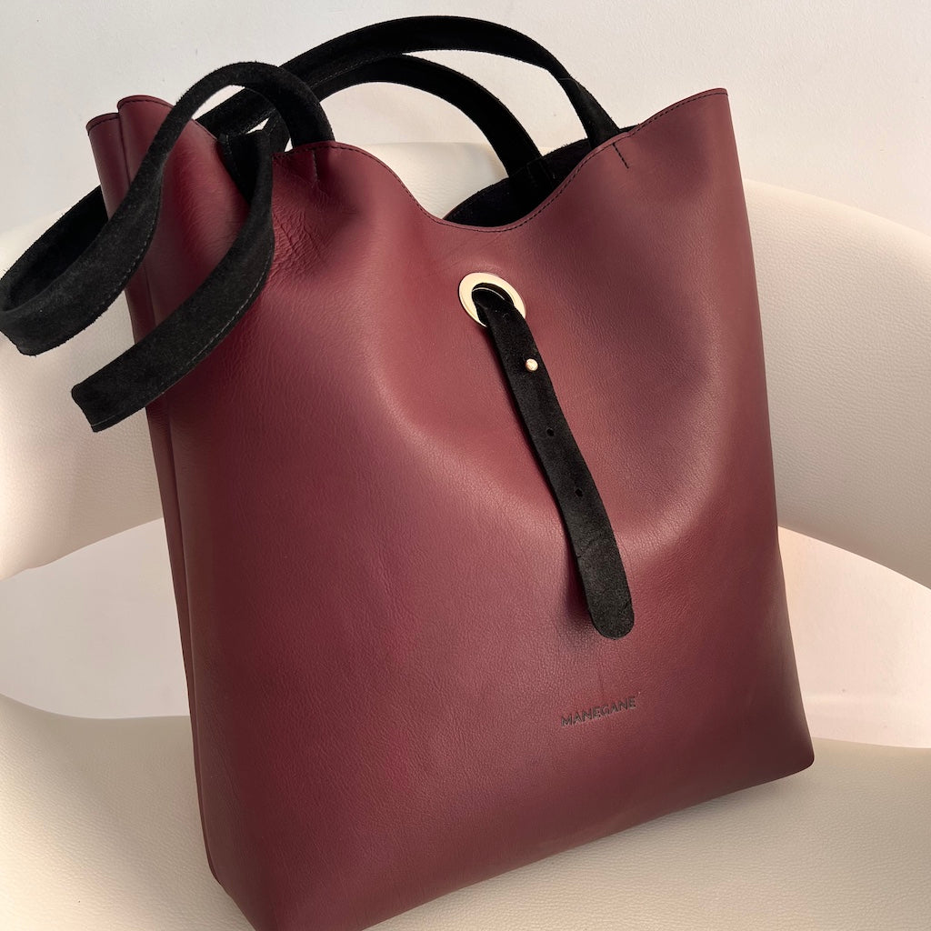 Cabas en cuir rouge manegane