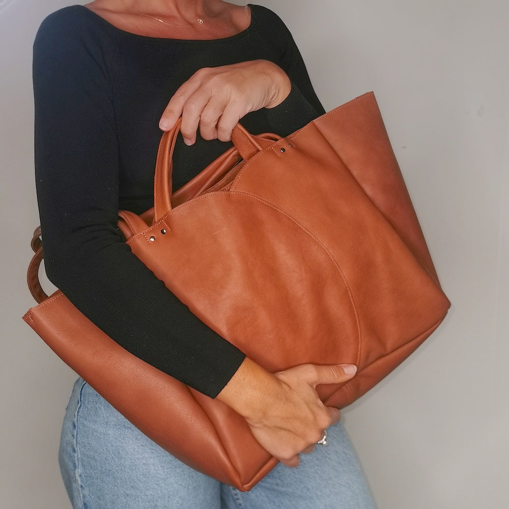 cabas en cuir marron souple