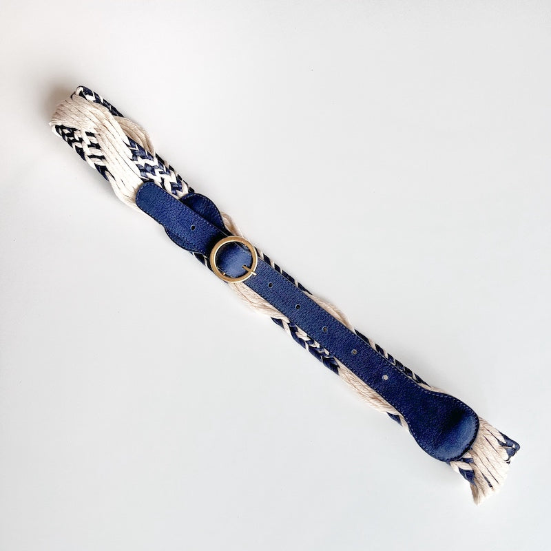 ceinture corde tressée blanche et bleu