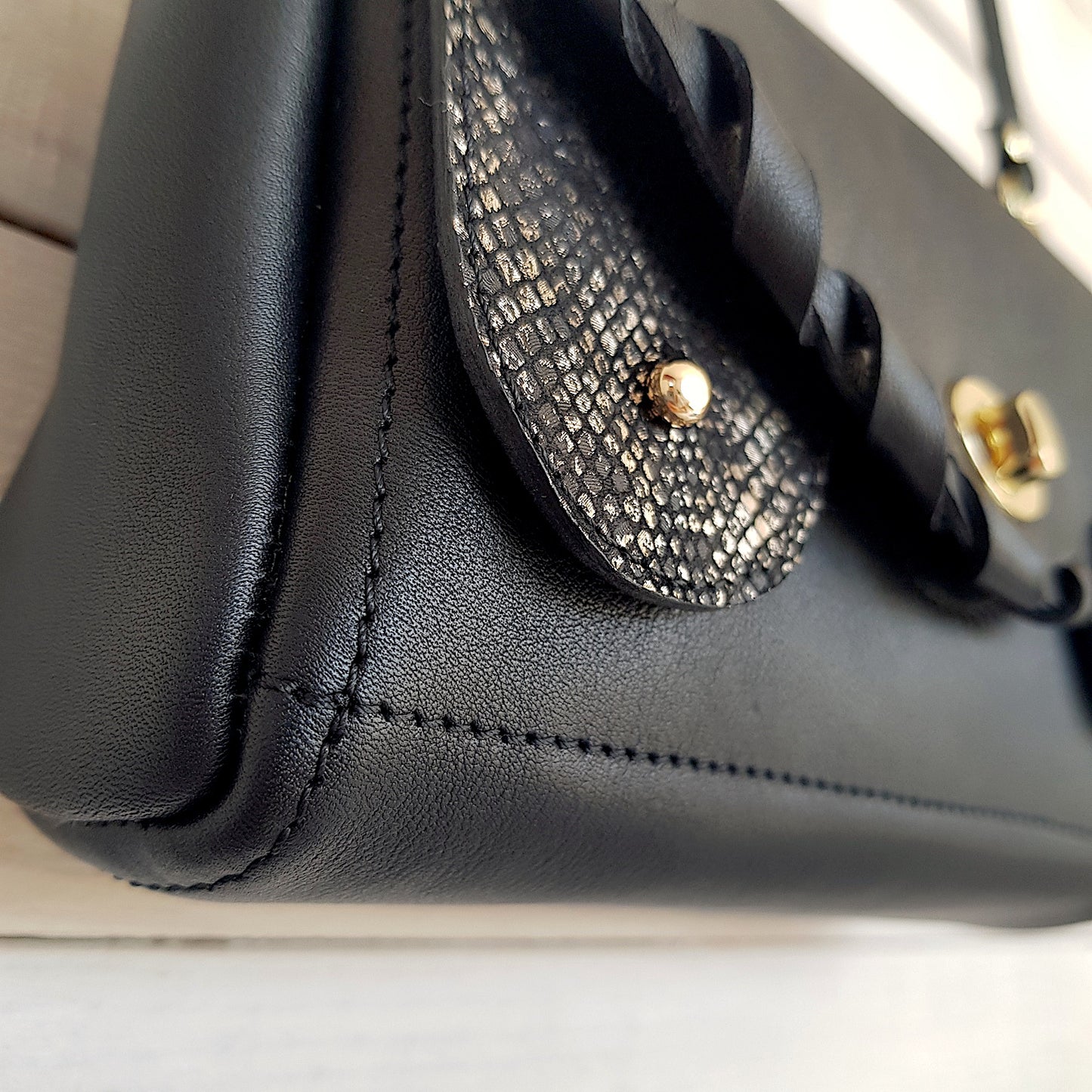 Bolso Bisou Venecia Oro