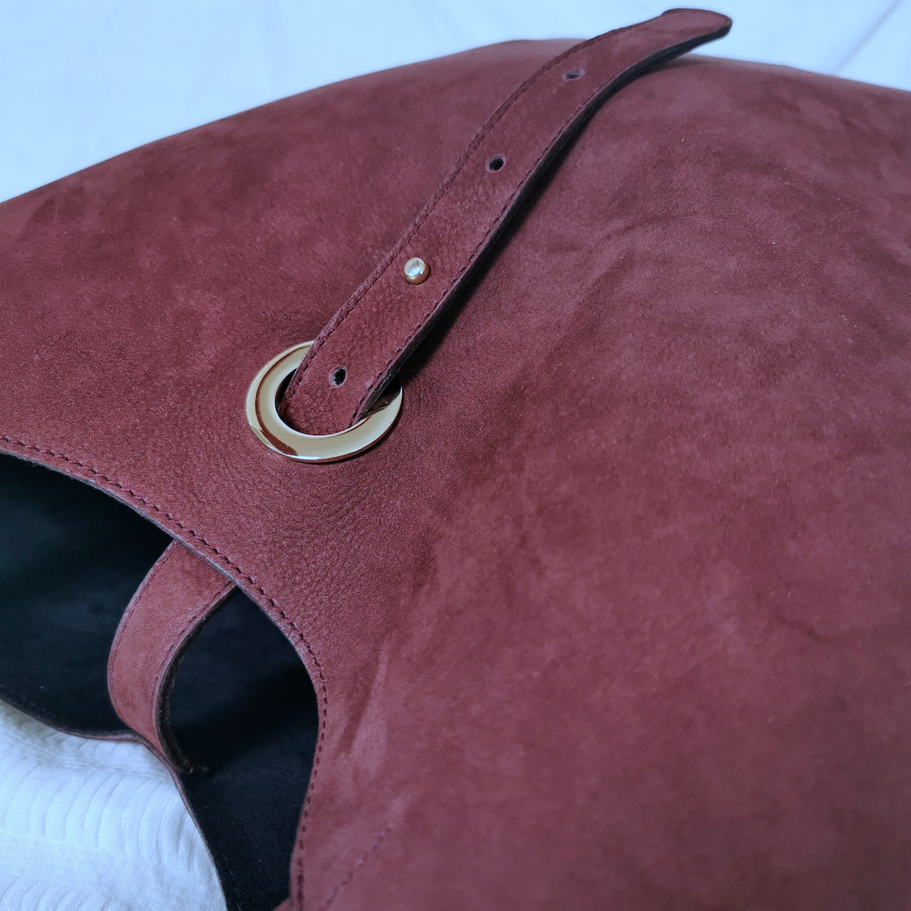 cabas en cuir bordeaux
