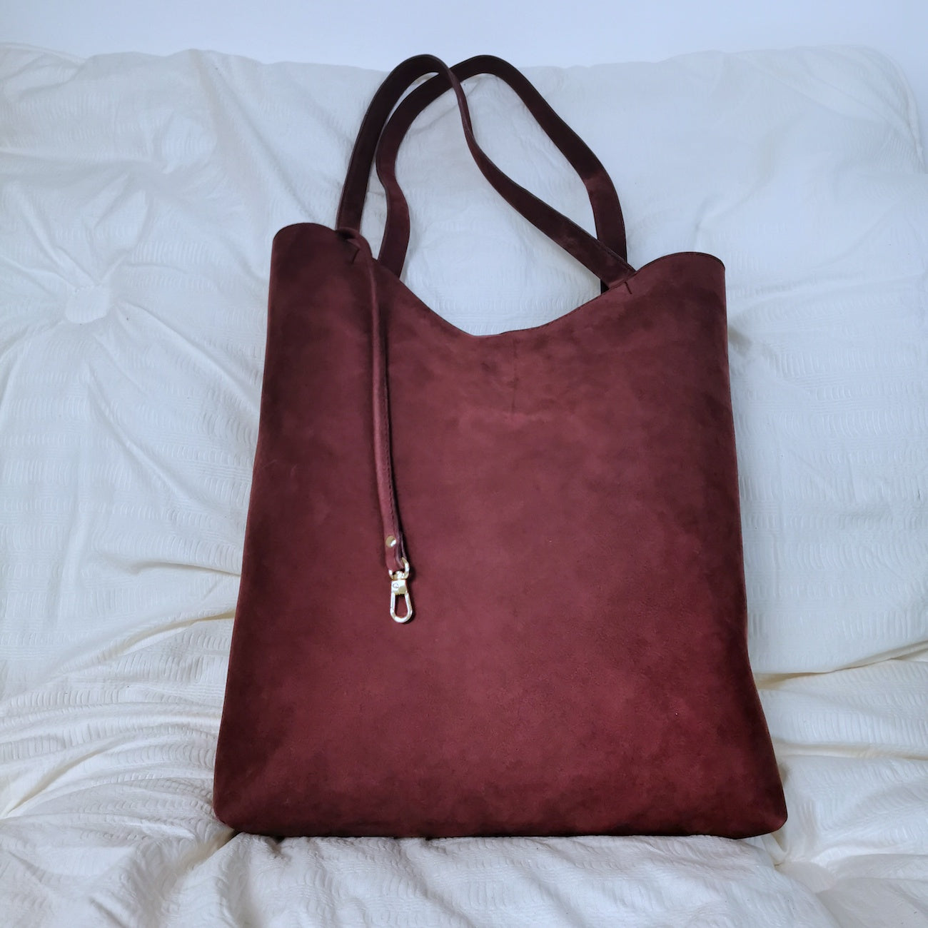 cabas en cuir bordeaux