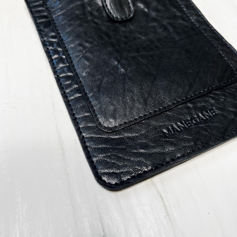 étui à téléphone en cuir noir