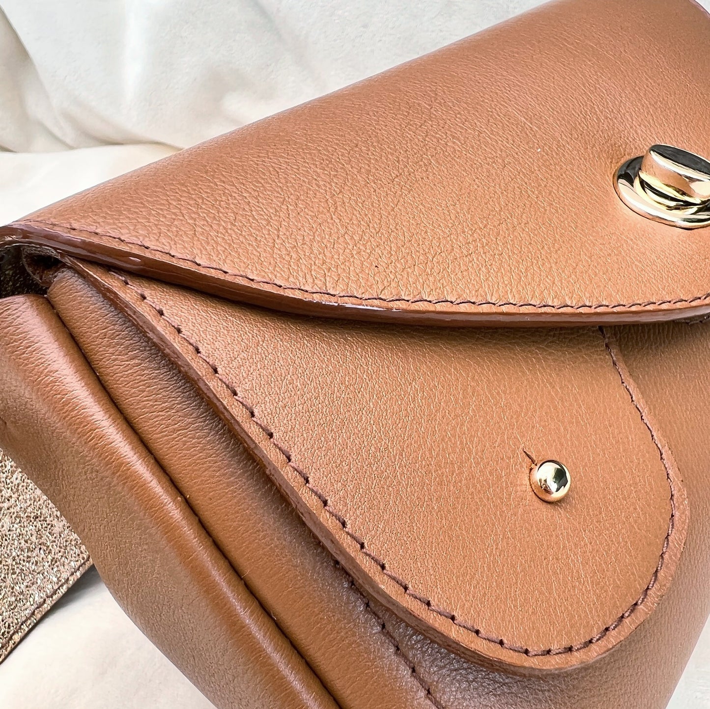 Kiss Bag Up Mocha