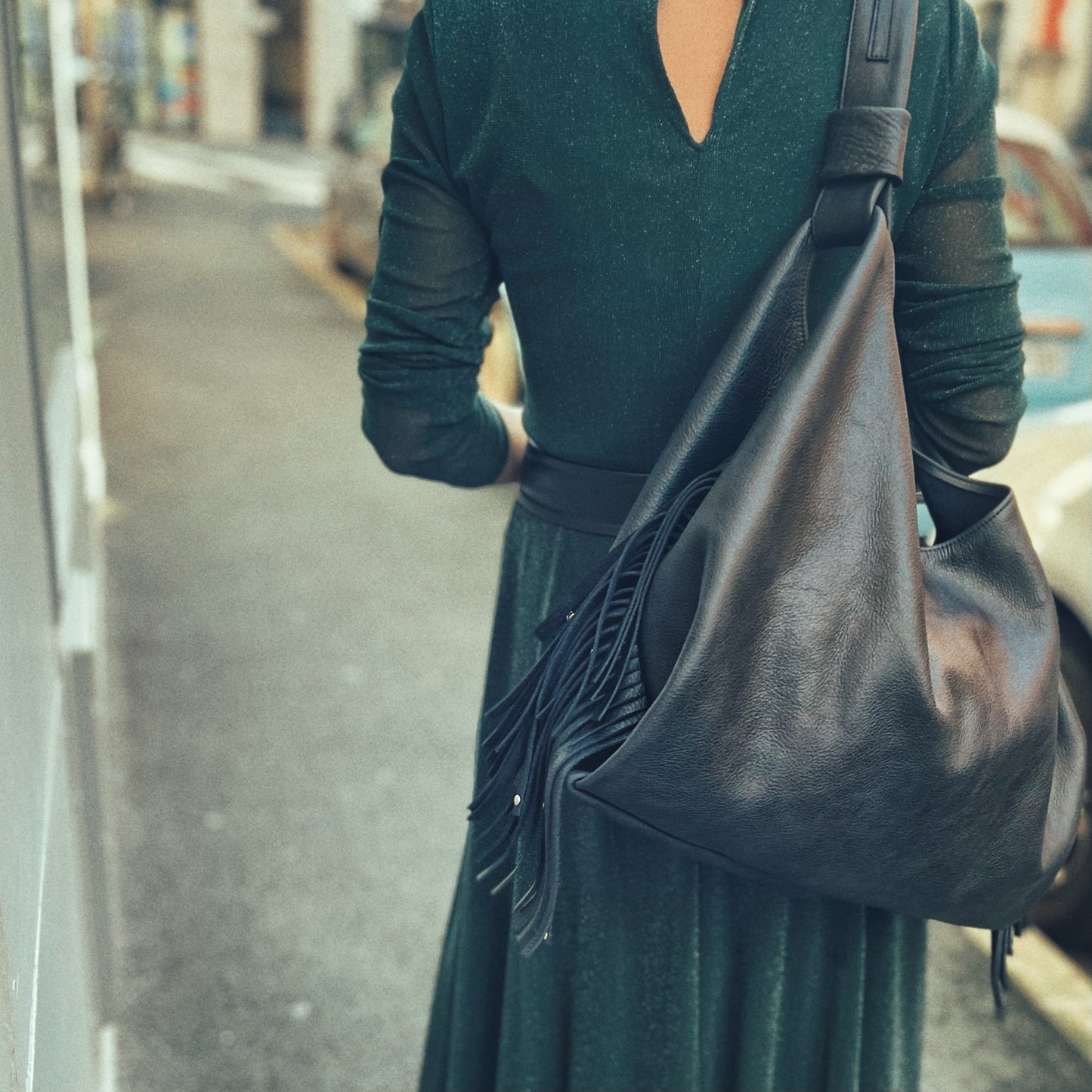 CABAS NAIMA cuir Noir avec Franges
