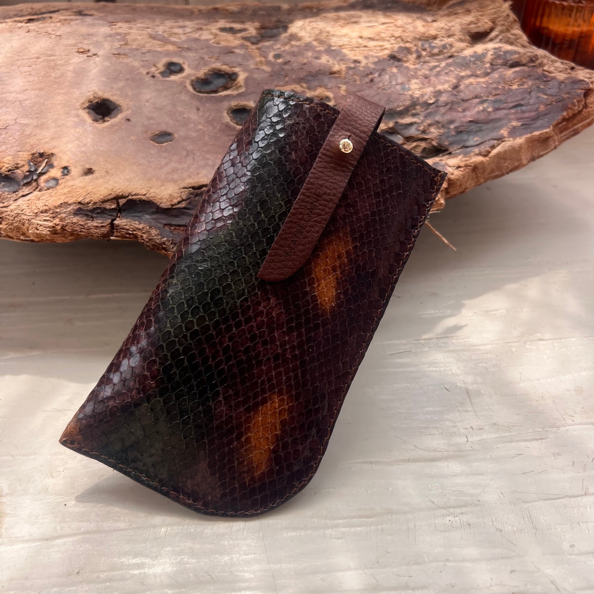 accessoires en cuir façon python