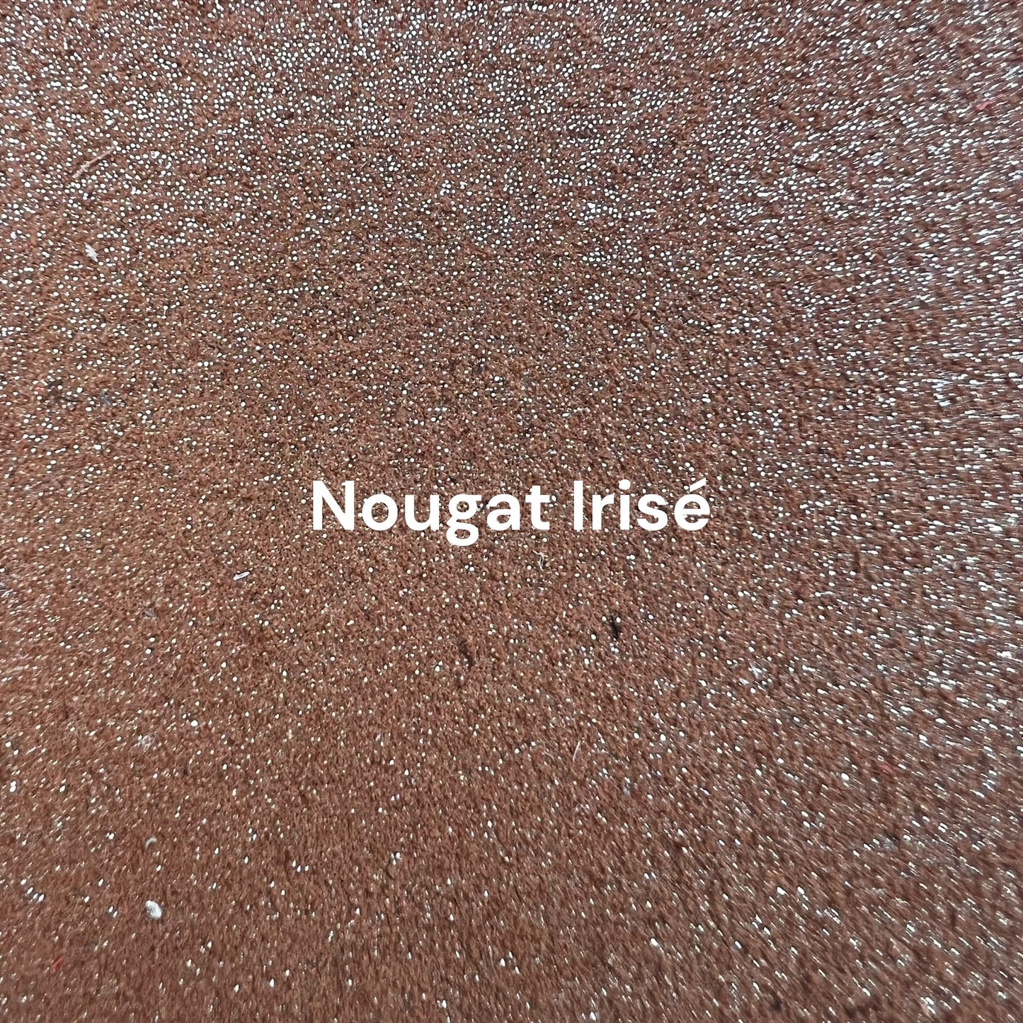 cuir beige irisé pour création cuir personnalisées