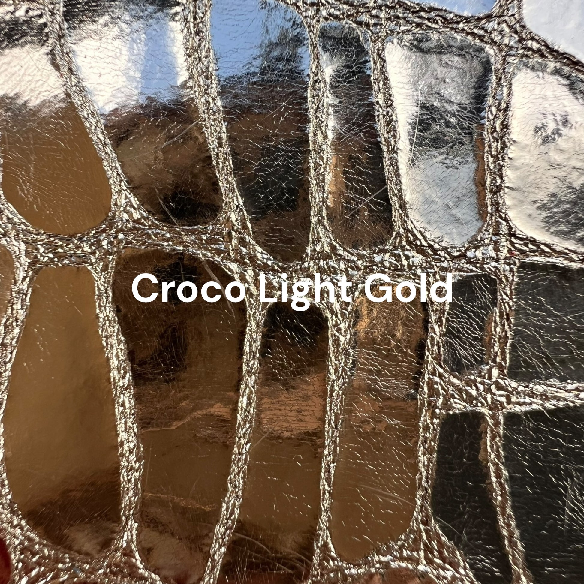 cuir effet croco doré