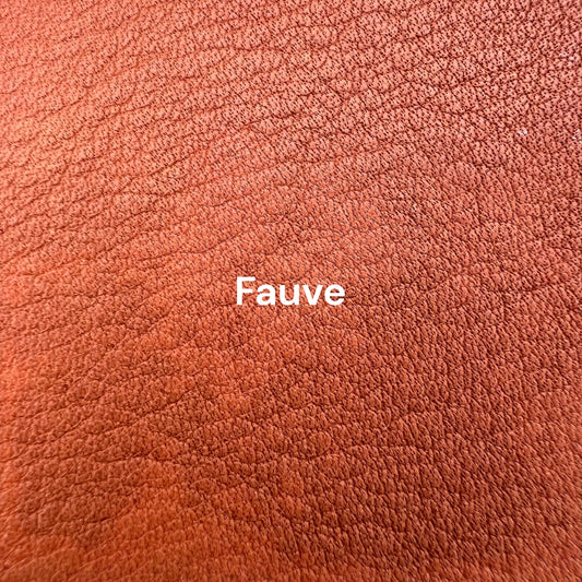 cuir couleur marron orangé pour créations sur mesure