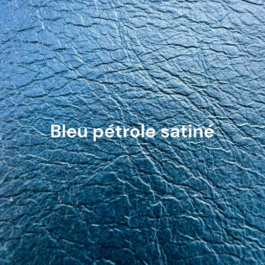Cuir bleu pétrole satiné