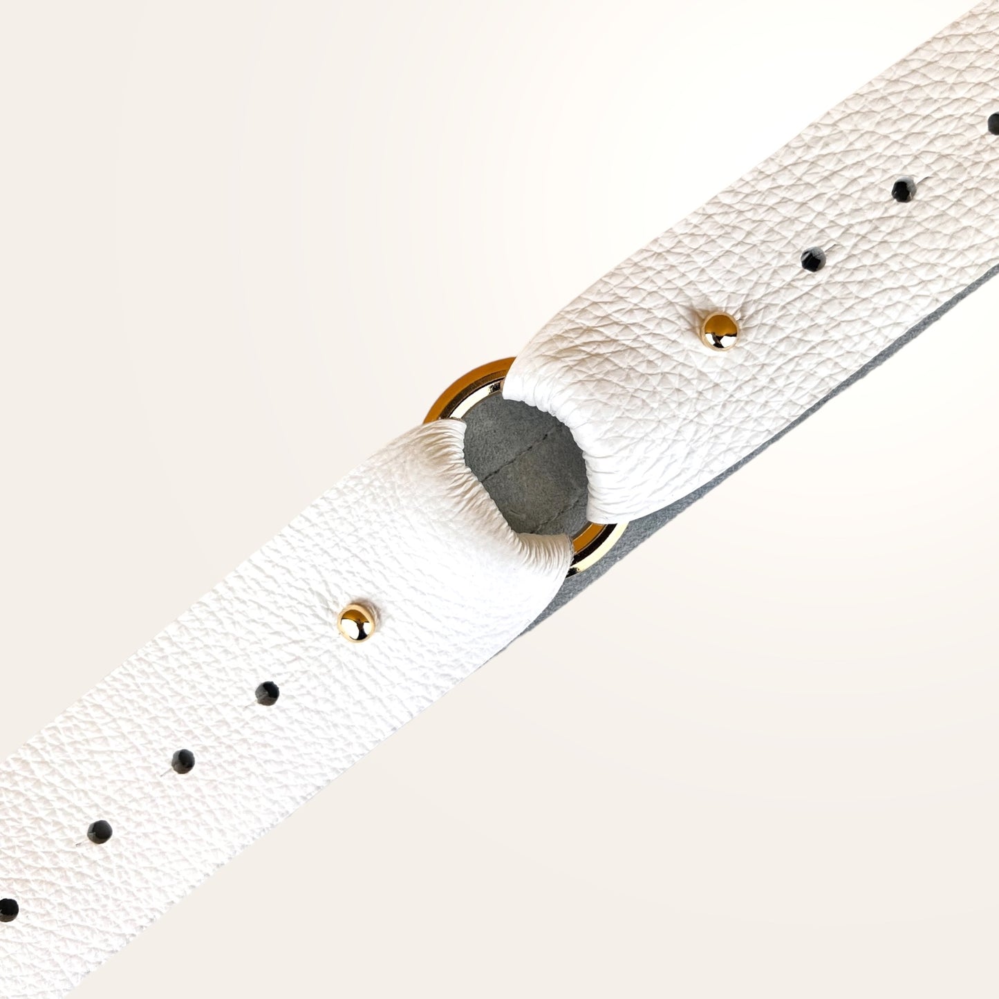 Pure White Grained Waist Jewel Belt