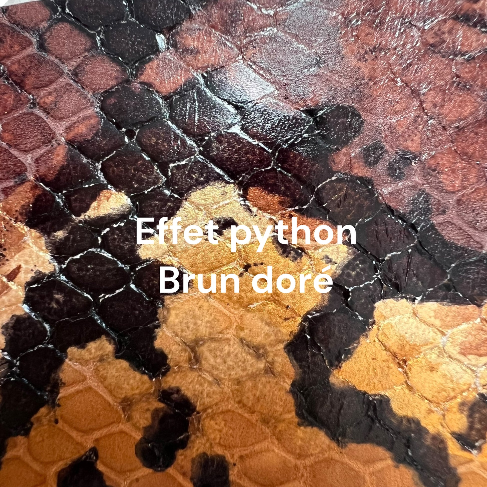 création sur mesure de maroquinerie française