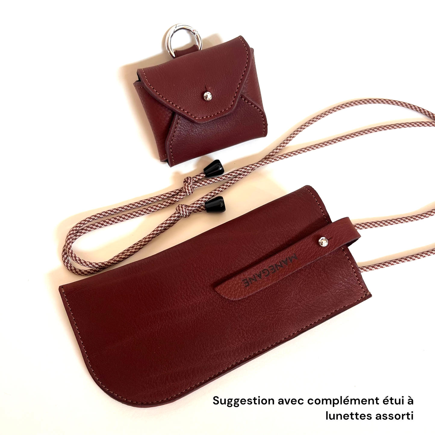 ÉTUIS EN CUIR POUR AIRPODS Hommes Marron Acajou