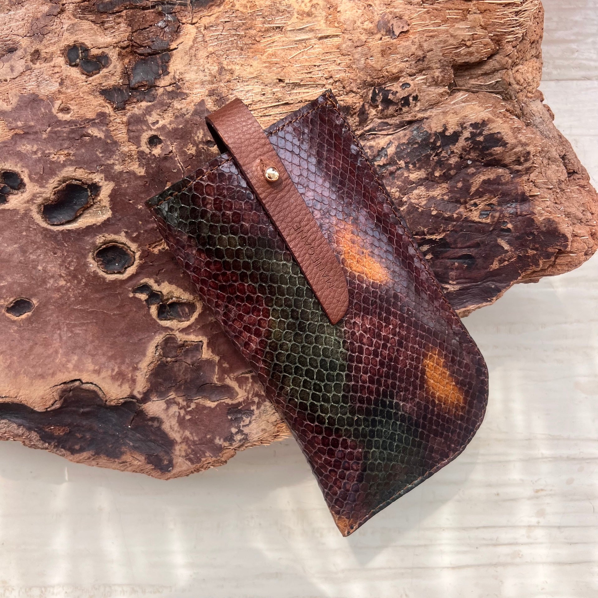 fabricant d' étui à lunettes en cuir