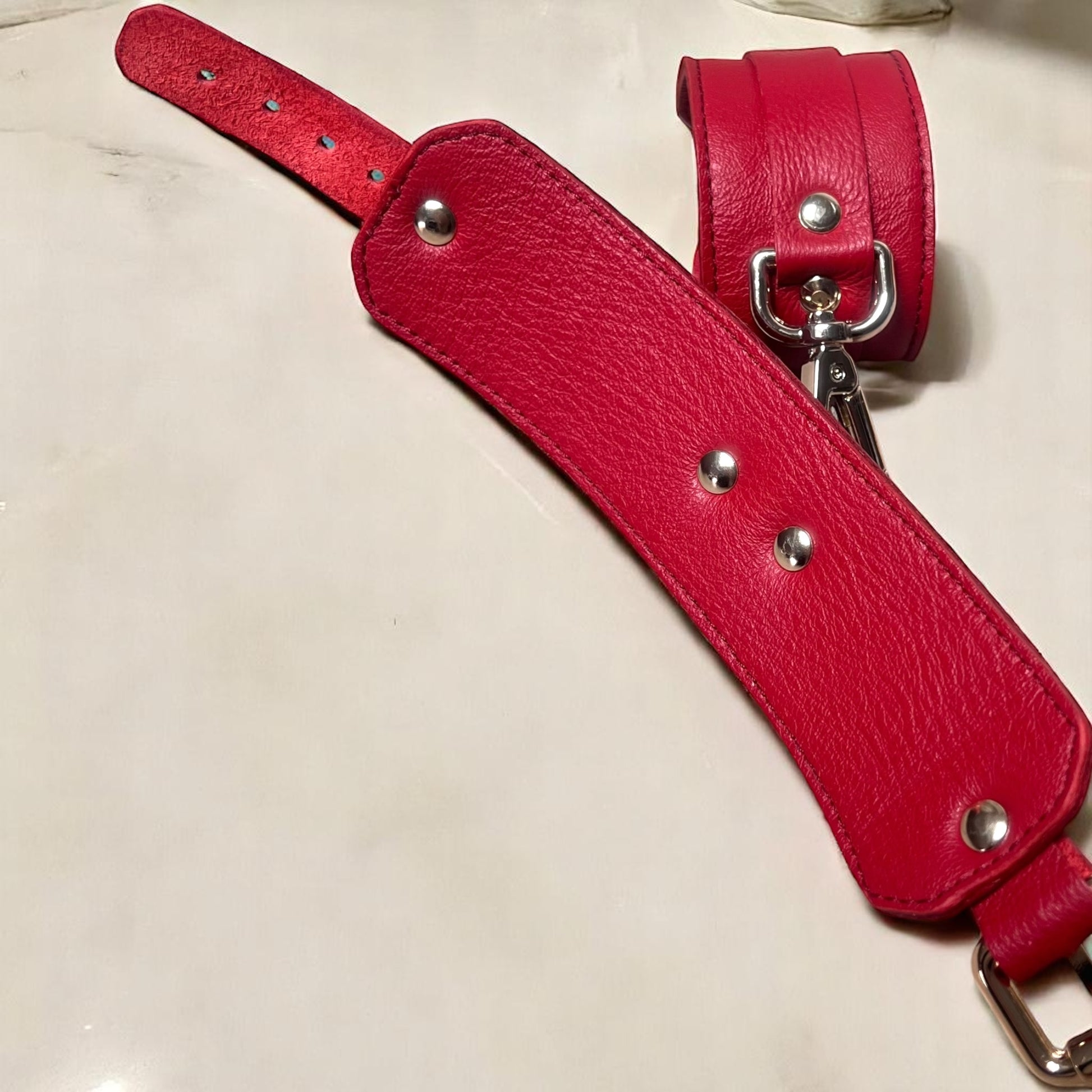 manchette cuir pour couple