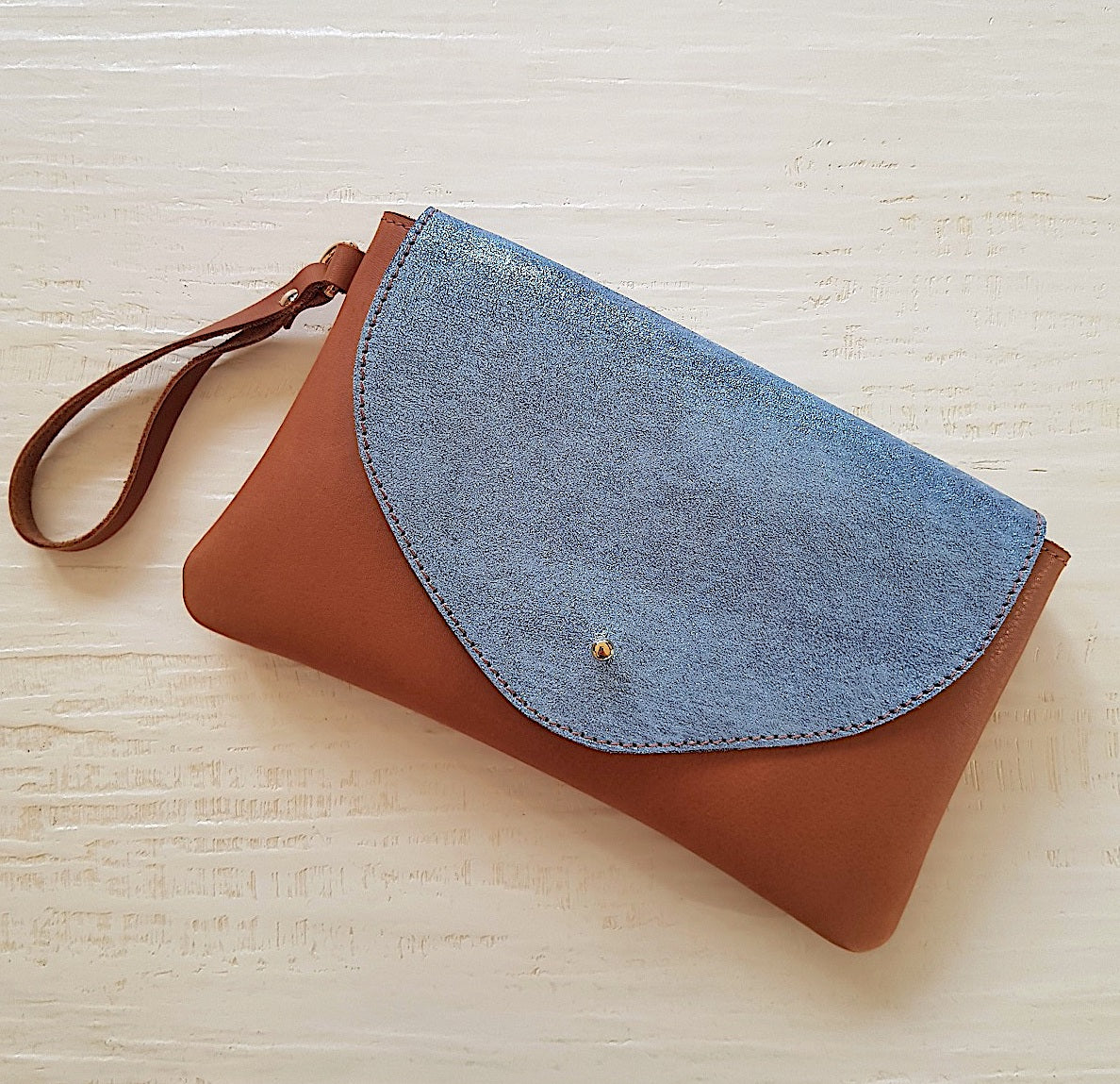 pochette en cuir