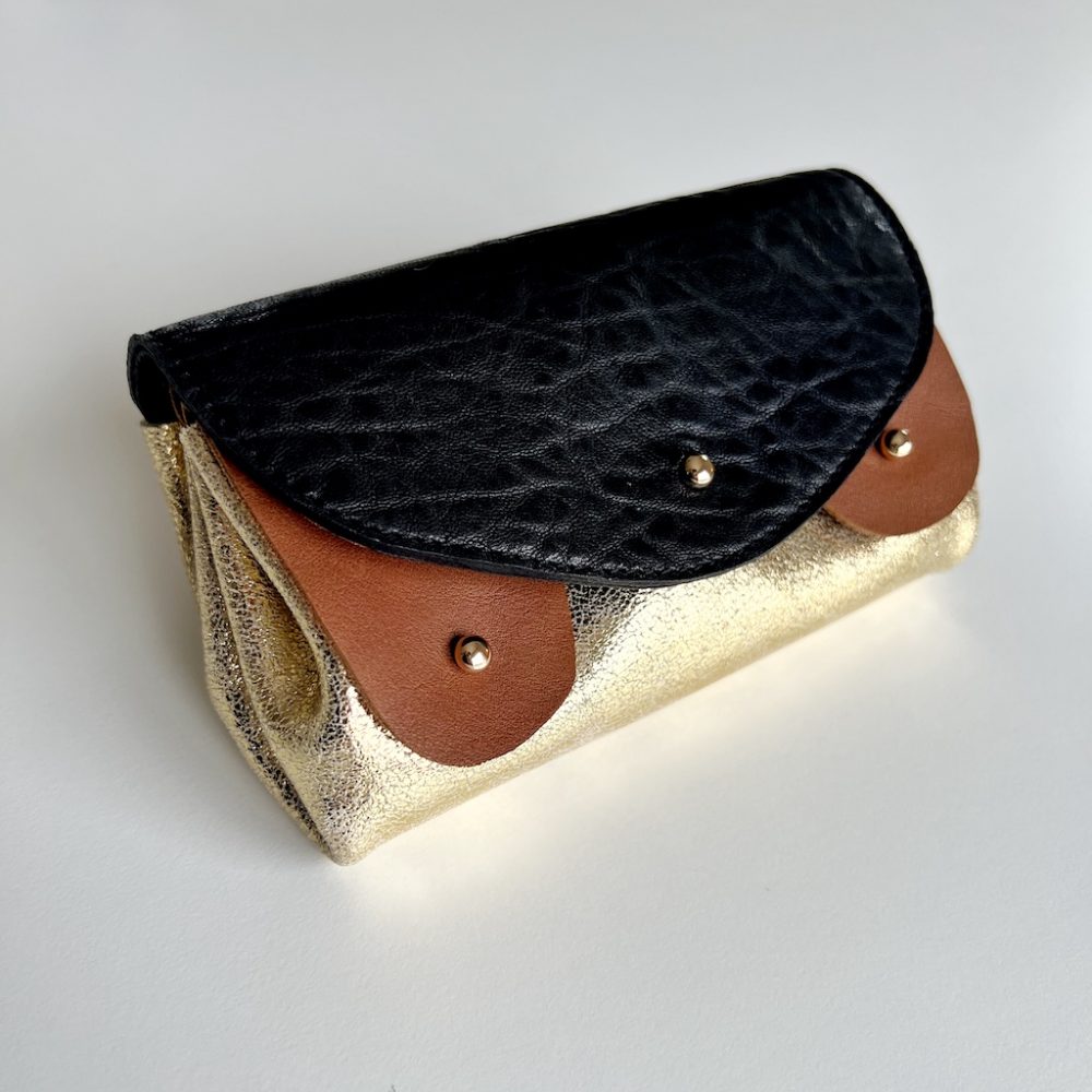 portefeuille coloris noir marron et caramel