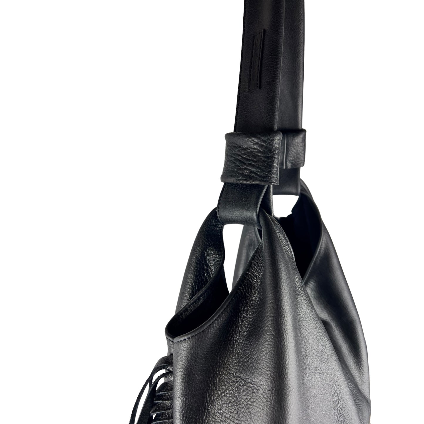 NAIMA TOTE Black leather with fringes